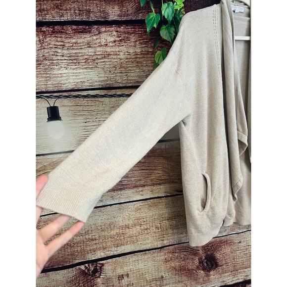 Barefoot Dreams CozyChic Ultra Light Hi Lo Cardigan Shawl Pointelle Sweater L/XL - Picture 2 of 14
